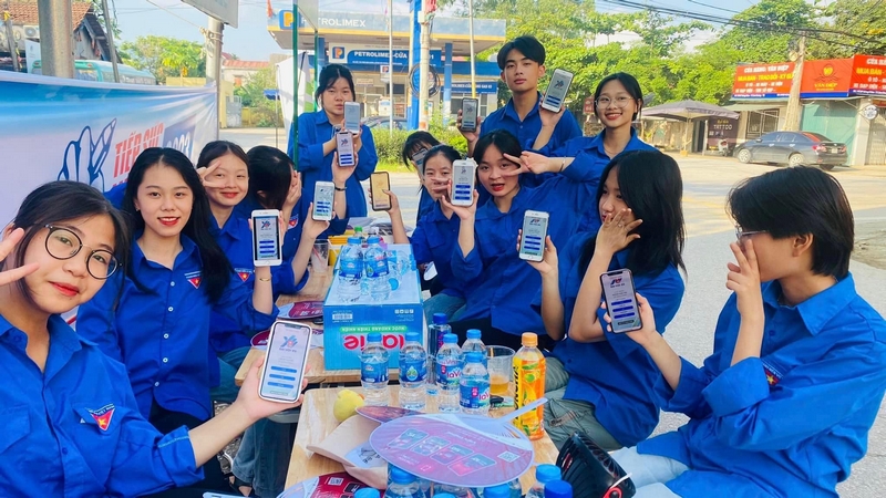 Ảnh tiếp sức mùa thi